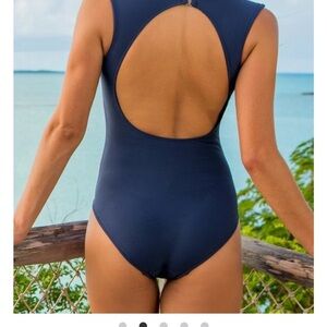 NWT- size L - Hapari Blue One Piece Swimsuit with Keyhole Back